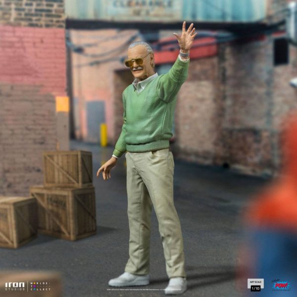 Stan Lee Legendary Years 21 cm