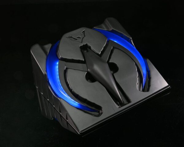 Neca - Batman Beyond Prop Replica 1/1 Batarang 20 cm